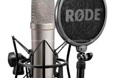 Rode nt1a condenser microphone